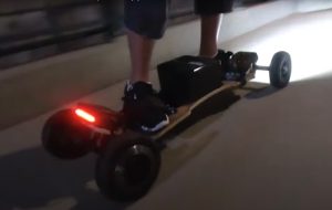Ecomobl electric skateboard
