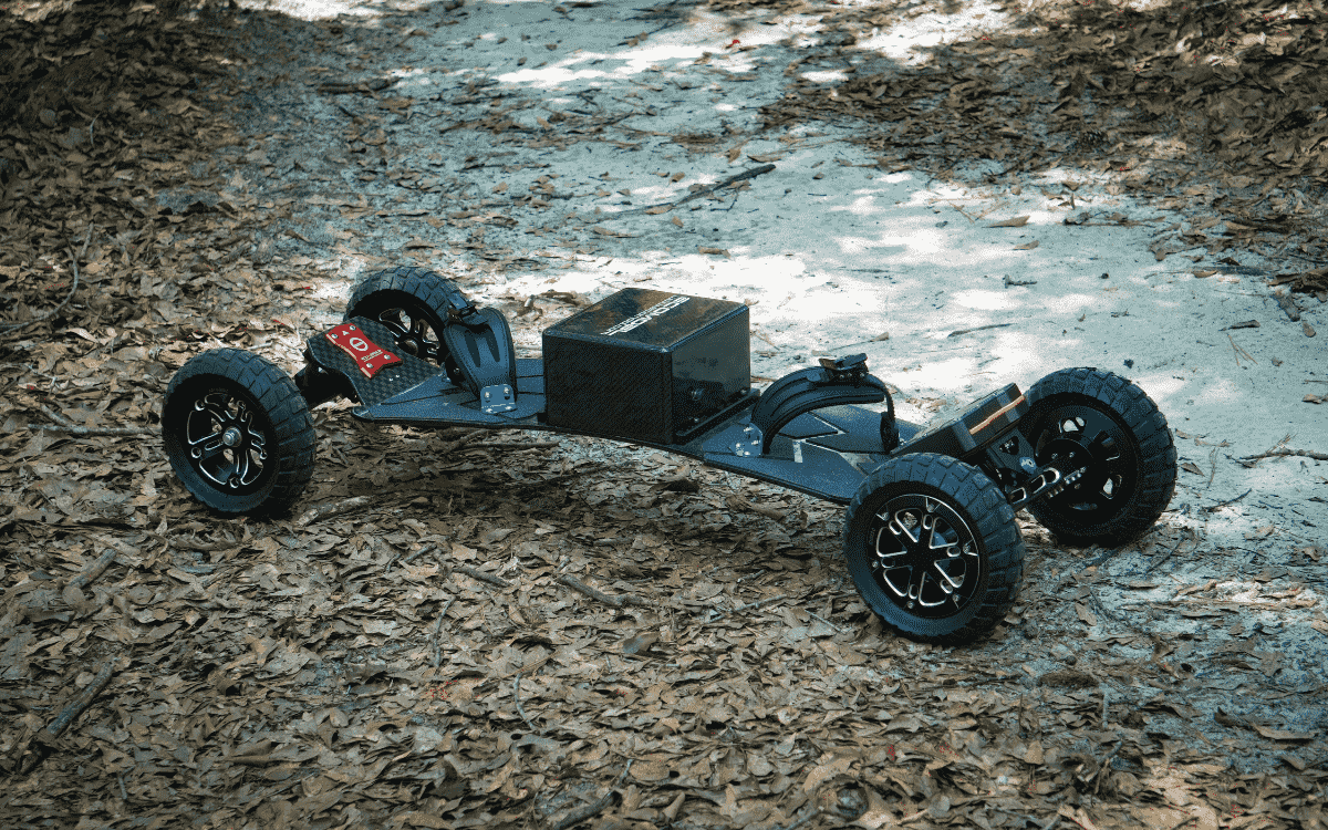 8 Tips to Fix an Electric Skateboard that Won’t Charge