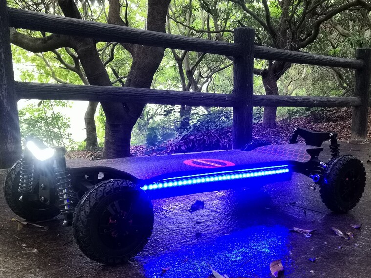 electric off road skateboard