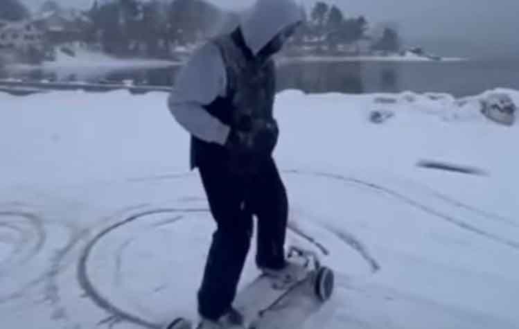 How to ride an electric skateboard on snow