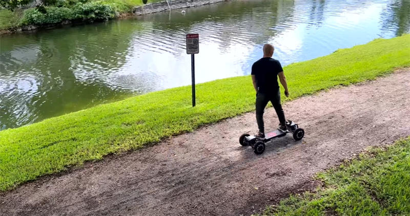 off road electric skateboard