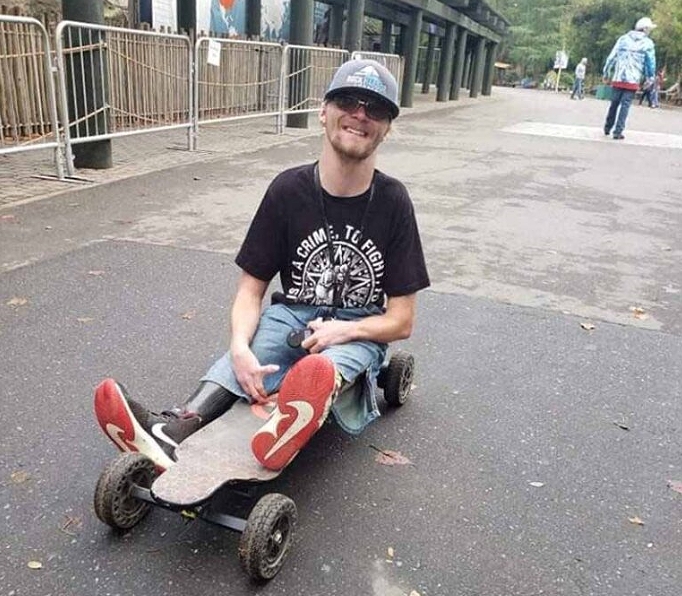 The Street Electric Skateboard NYC