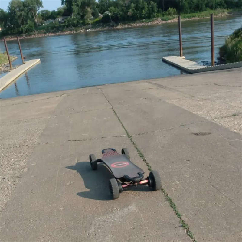 how much weight can a longboard hold