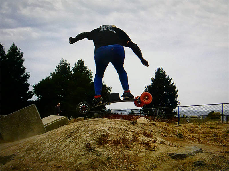 Can Electric Skateboards Go Uphill?