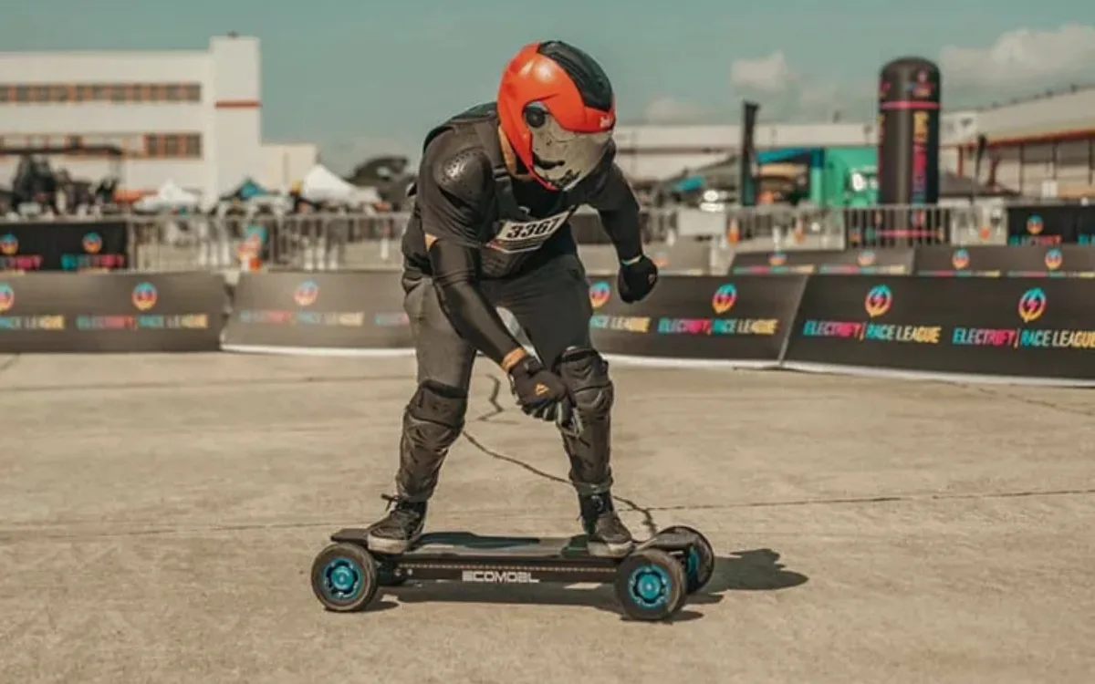 What Actually Inspires People to Start Electric Skateboarding?